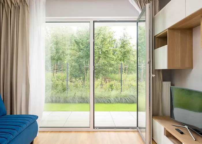 Wlochy Rownolegla Chic By Bookinghost Warszawa