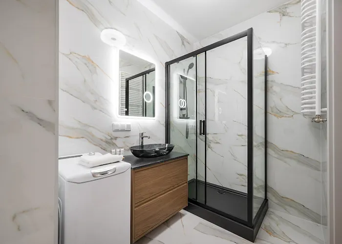 شقة Wlochy Rownolegla Chic By Bookinghost *