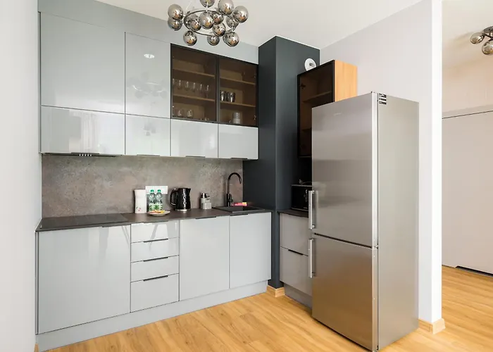 Wlochy Rownolegla Chic By Bookinghost * وارسو