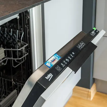 Wlochy Rownolegla Chic By Bookinghost *