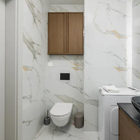 Wlochy Rownolegla Chic By Bookinghost Appartement